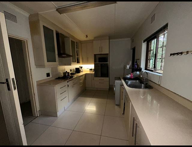 4 BEDROOM HOUSE FOR SALE IN WESTVILLE